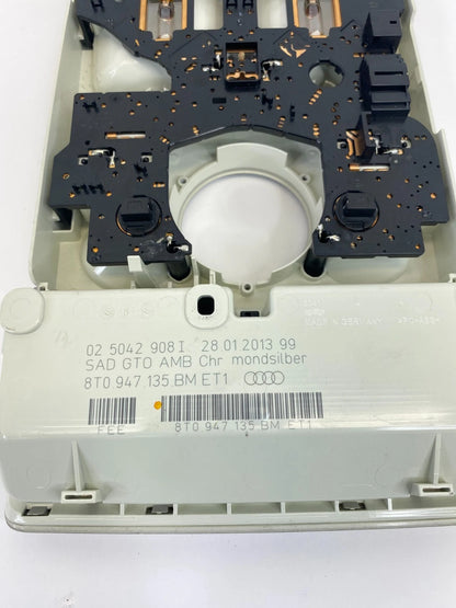 13-16 AUDI A4 A4 QUATTRO OVERHEAD CONSOLE DOME MAP LIGHT LAMP 8T0947135BM OEM