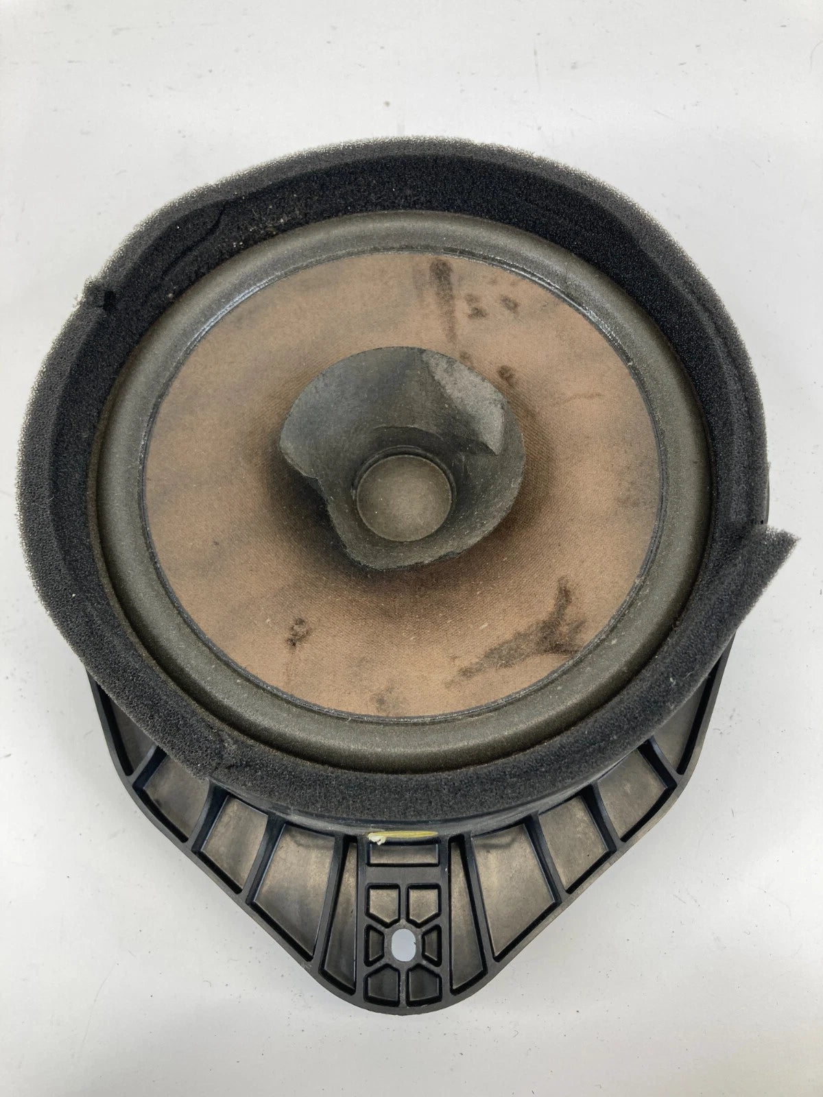 2013-2015 CHEVROLET MALIBU REAR LEFT SIDE DOOR SOUND SYSTEM SPEAKER OEM