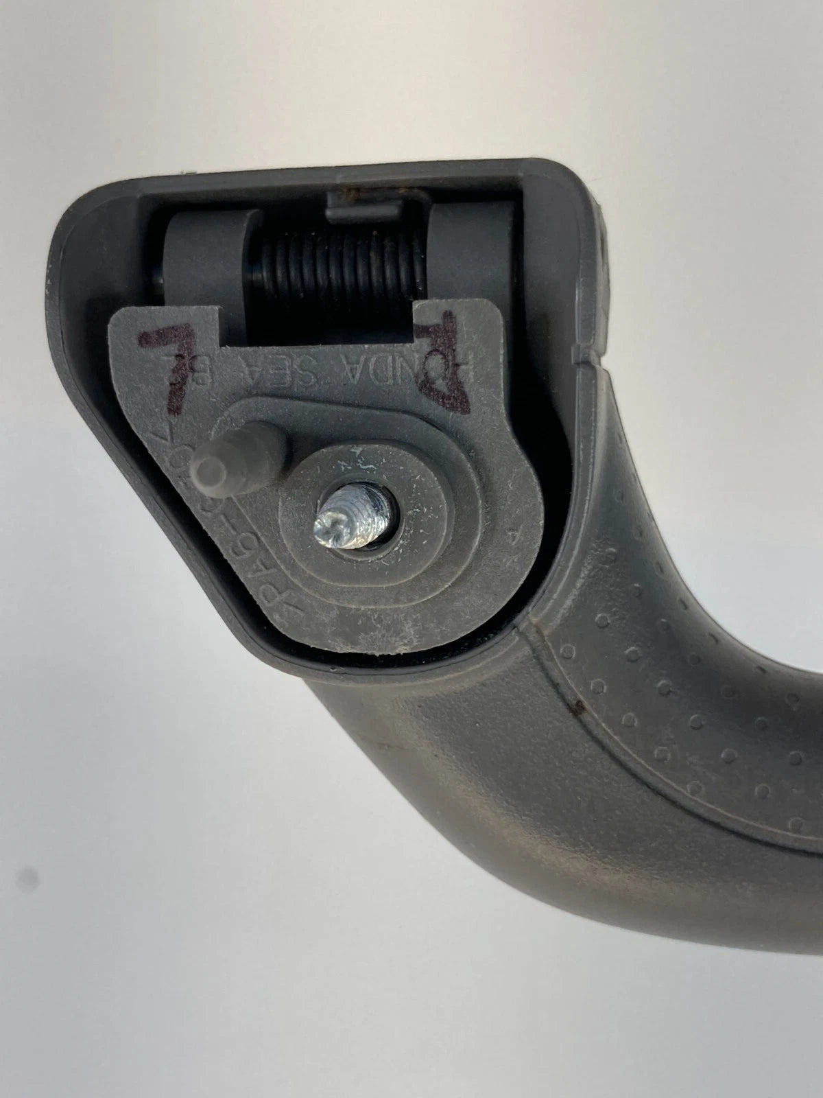 2005-2010 HONDA ODYSSEY REAR LEFT ROOF INNER GRAB GRIP ASSIST HANDLE OEM