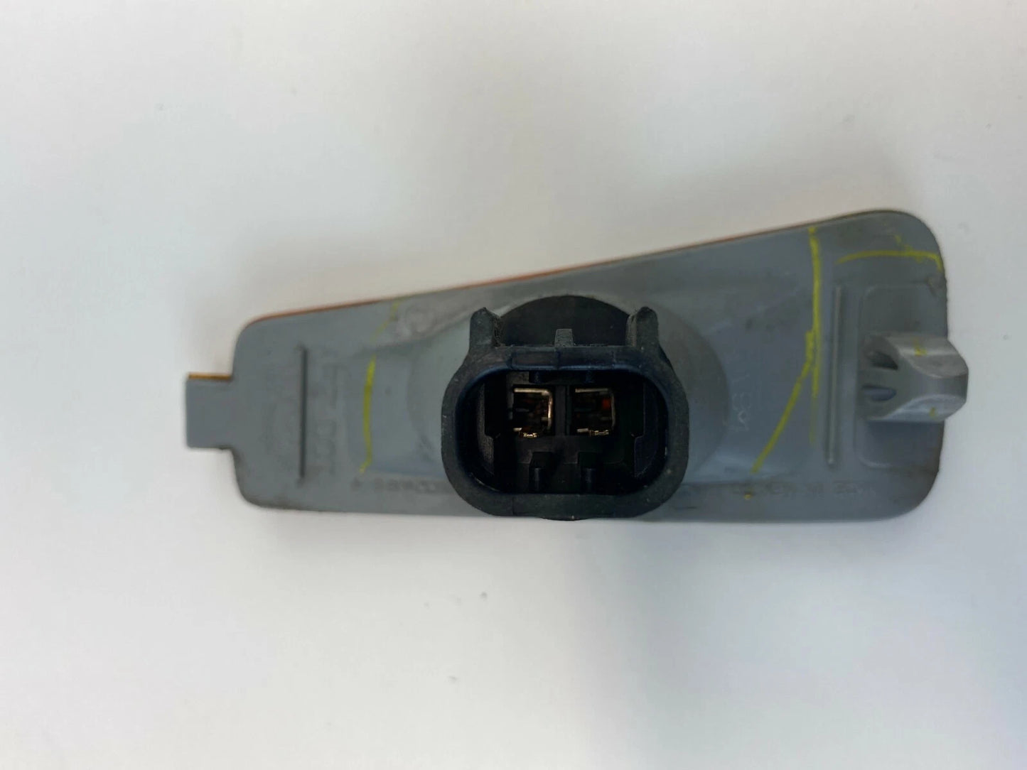 06-11 CHEVROLET CHEVY HHR FRONT BUMPER LEFT SIDE MARKER LIGHT LAMP 16532495 OEM