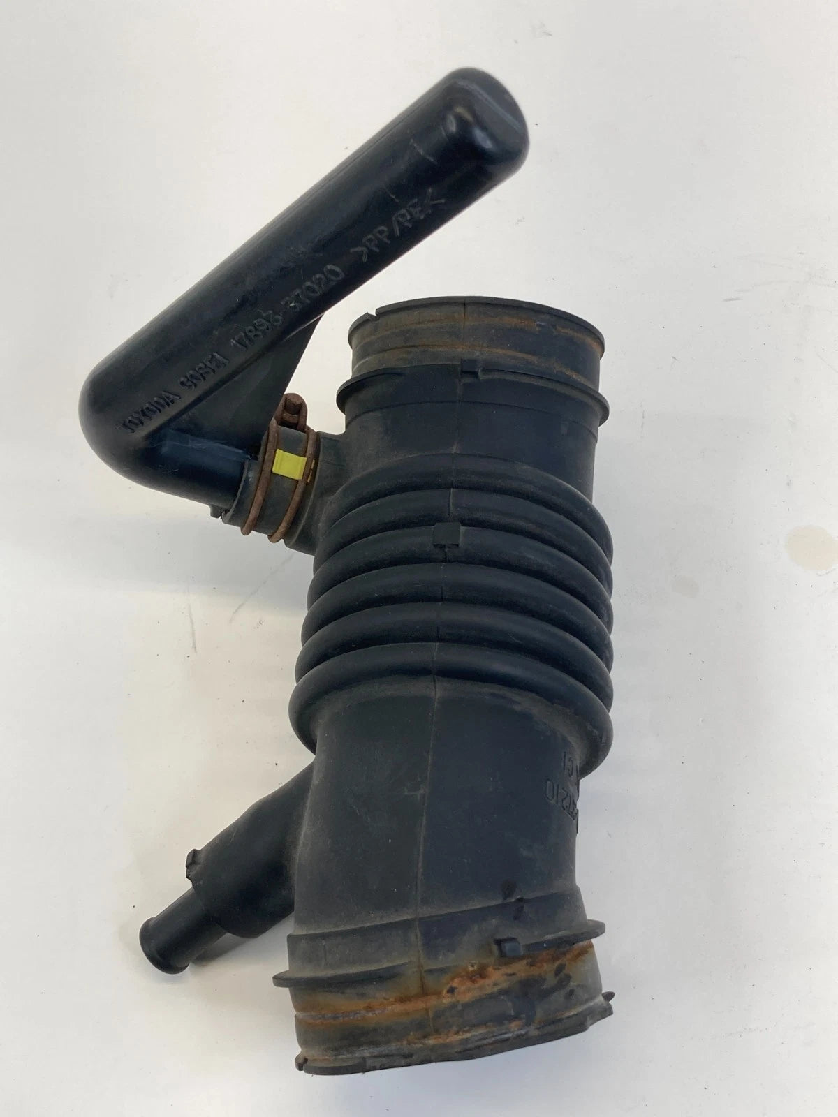 2008-2014 SCION XD 1.8L AIR INTAKE CLEANER HOSE TUBE DUCT BOOT 17881-37210 OEM