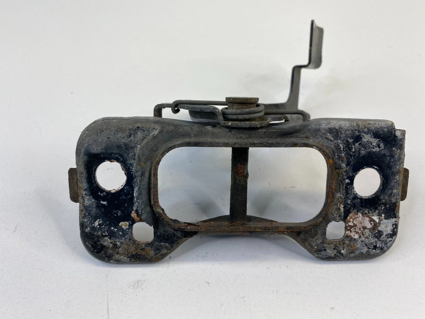 2008-2011 CHRYSLER TOWN & COUNTRY FRONT HOOD LOCK LATCH STRIKER ASSEMBLY OEM