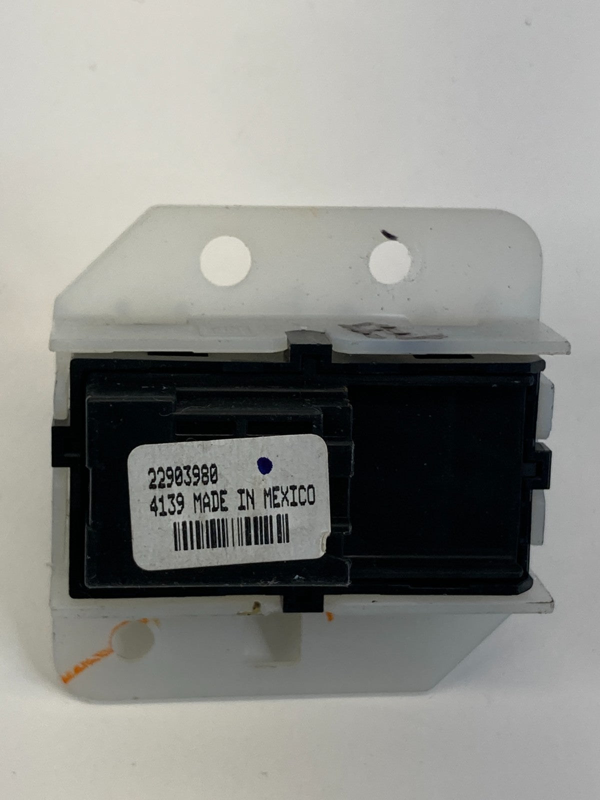 2010-2017 Chevrolet Equinox Front Left Door Lock Control Switch 22903980