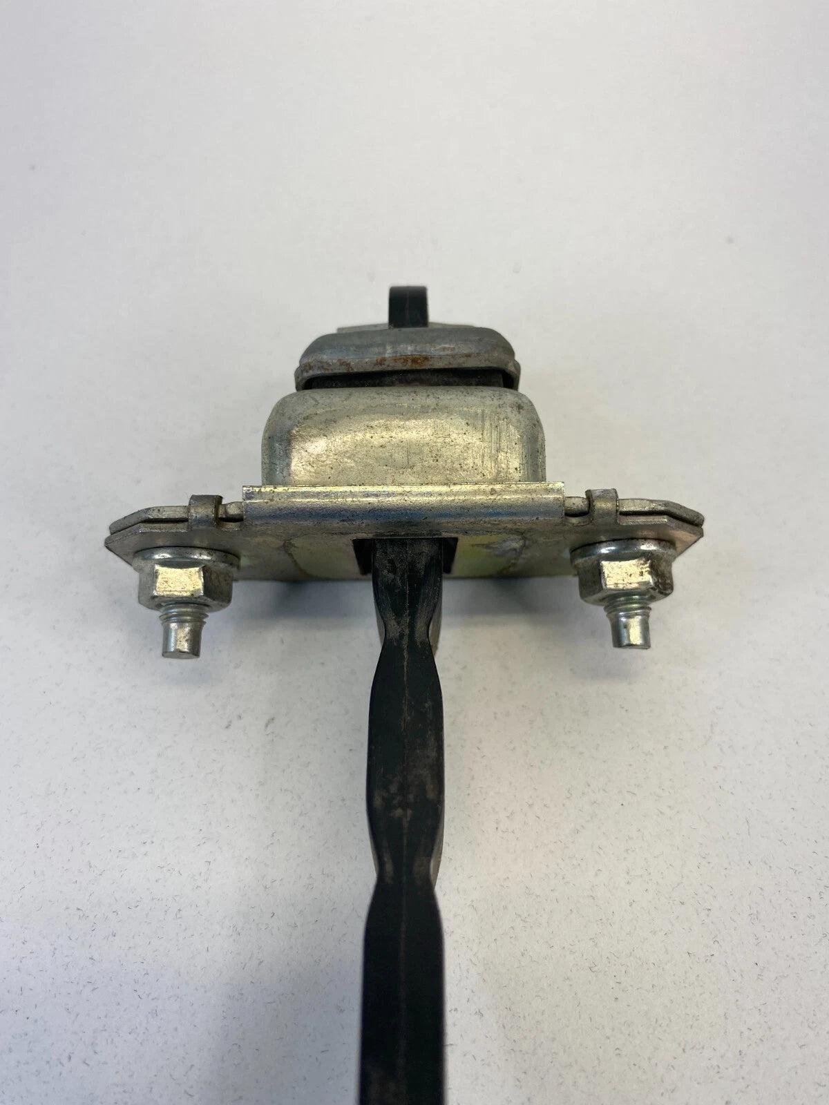 2009-2013 SUBARU FORESTER REAR RIGHT BACK SIDE DOOR CHECK STOPPER HINGE DETENT