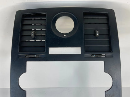 2005-2007 CHRYSLER 300 DASH RADIO BEZEL W/ AIR VENTS PANEL TRIM YH96TRMAA OEM