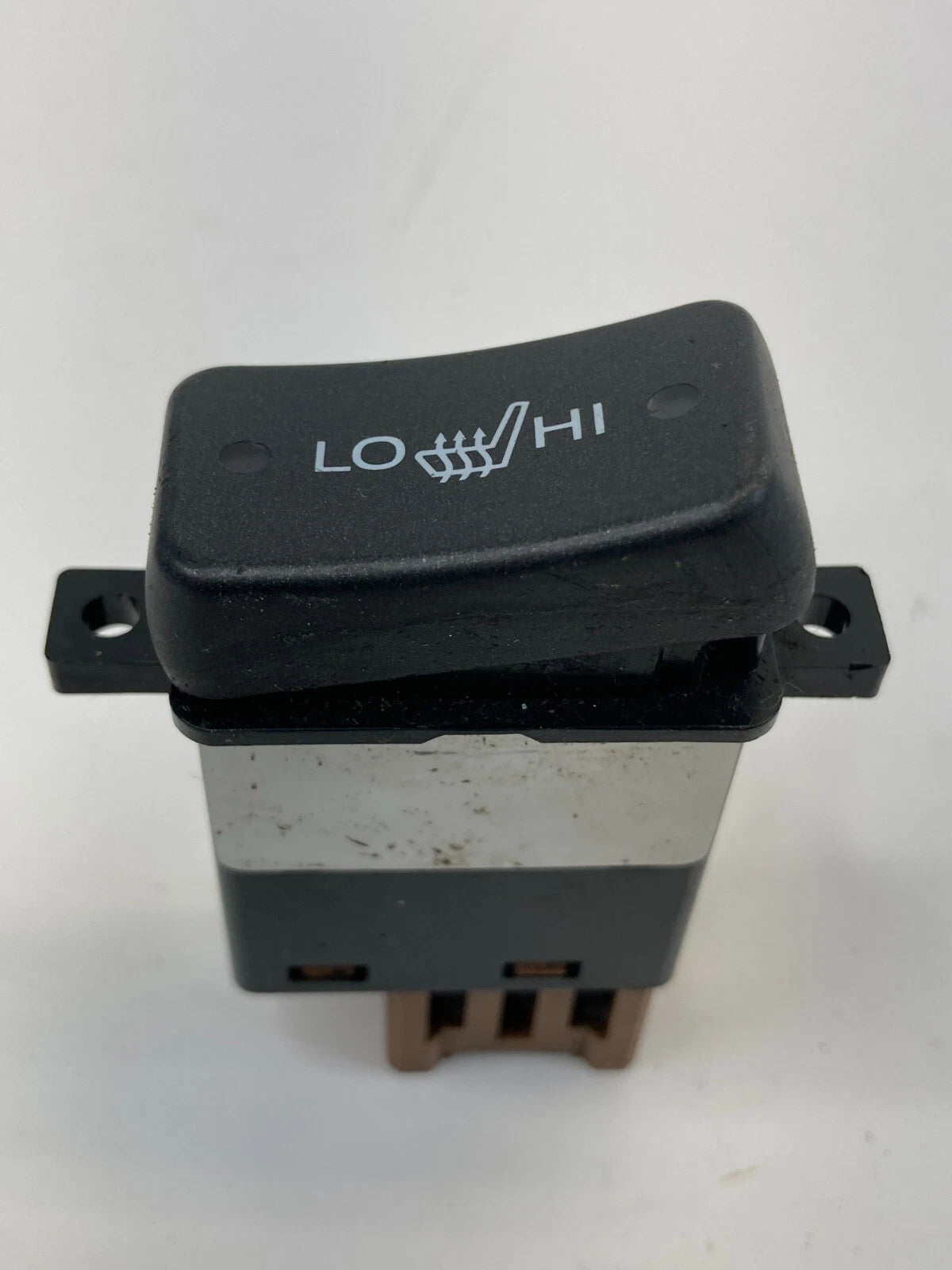 2004-2008 ACURA TL CENTER CONSOLE HEATED SEAT CONTROL SWITCH M22831 OEM