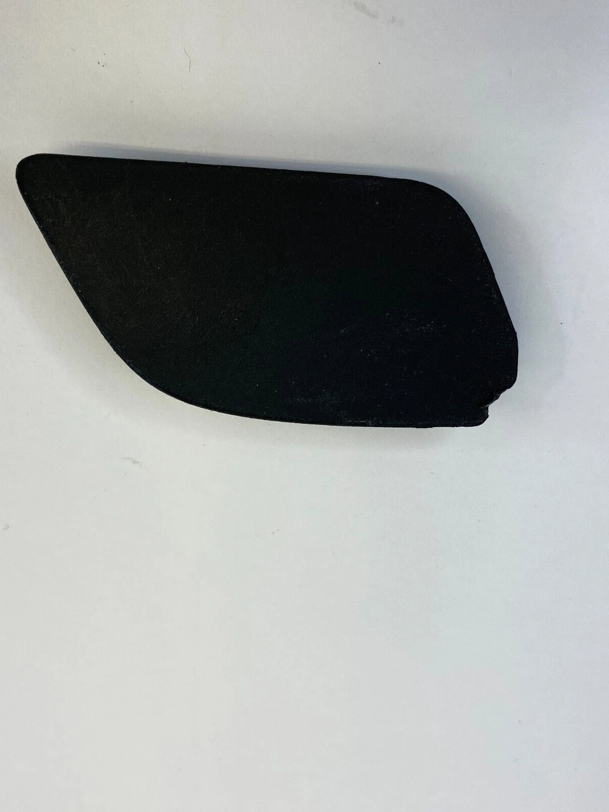 2010-2017 CHEVROLET CHEVY EQUINOX FRONT RIGHT HANDLE SCREW COVER BEZEL 13577266
