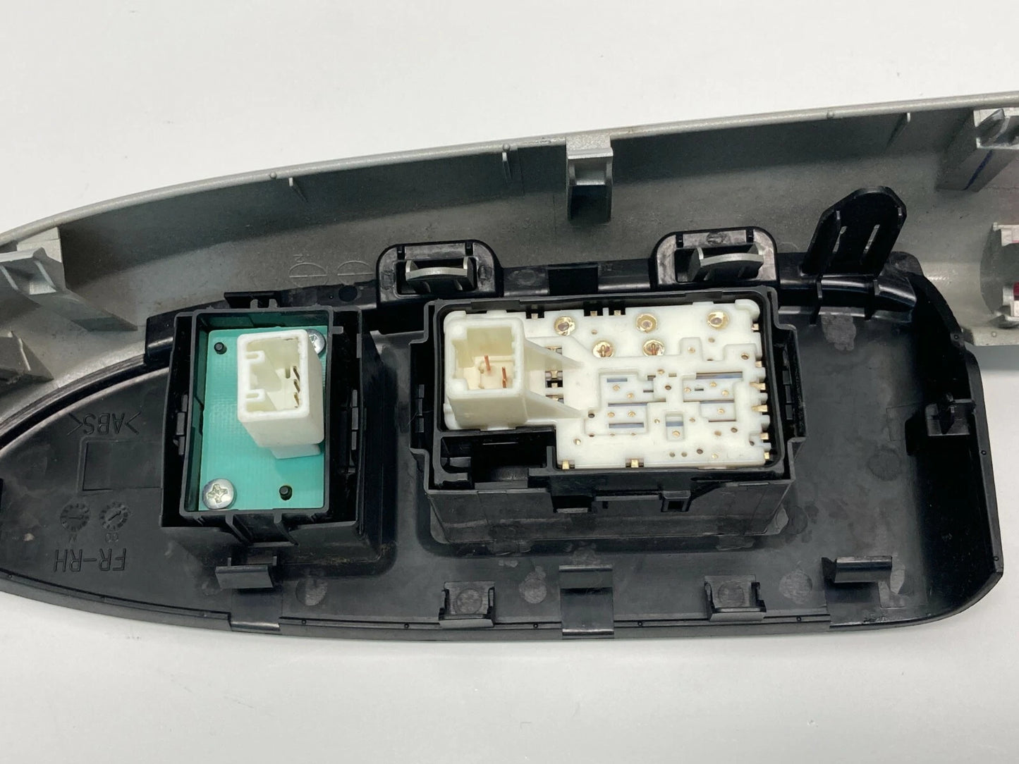 2010-2015 TOYOTA PRIUS FRONT RIGHT PASSENGER POWER WINDOW SWITCH 74231-47120 OEM
