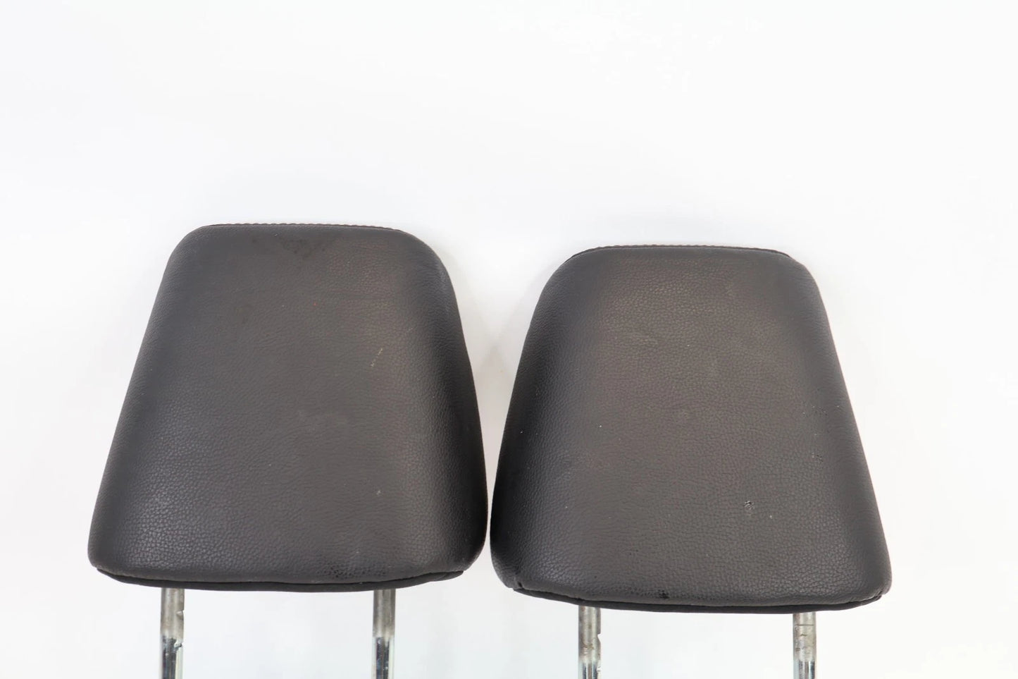 16-22 HONDA PILOT PAIR REAR SECOND ROW HEADRESTS LEFT RIGHT BLACK LEATHER OEM