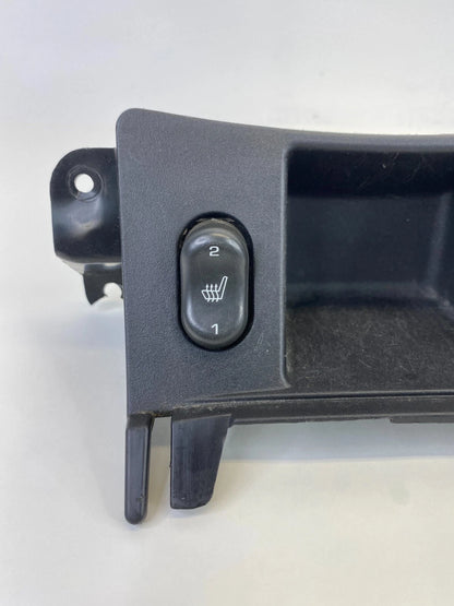 2003-2005 SATURN VUE CENTER DASH TRAY W/ HEATED SEAT SWITCH CONTROL 15234596 OEM