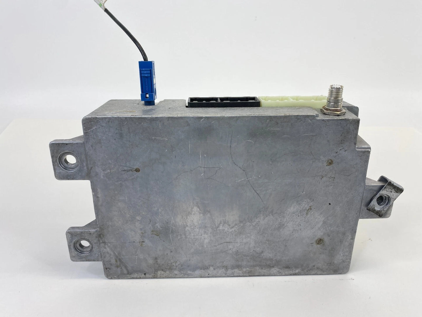 2005-2007 SATURN VUE COMPUTER ONSTAR COMMUNICATION CONTROL MODULE 15864006