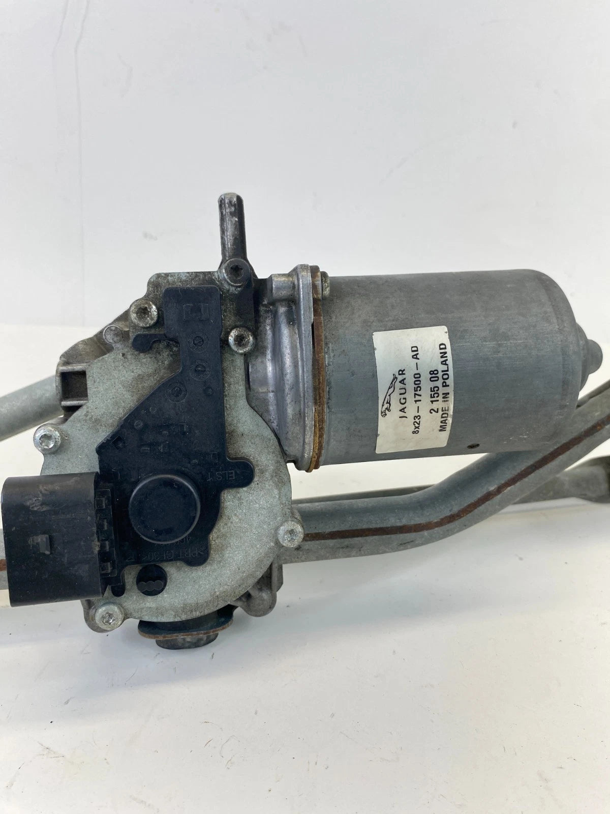 2009-2015 JAGUAR XF XFR FRONT WINDSHIELD WIPER LINKAGE W/MOTOR 8X23-17500-AD OEM