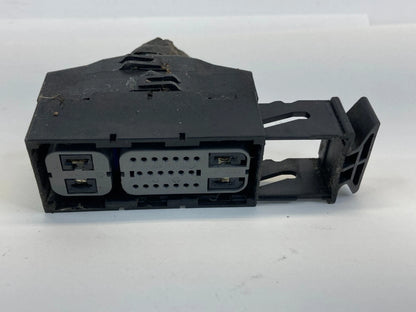 2002-2004 JEEP GRAND CHEROKEE 4WD ABS PUMP ANTI LOCK BRAKE CONNECTOR PLUG OEM