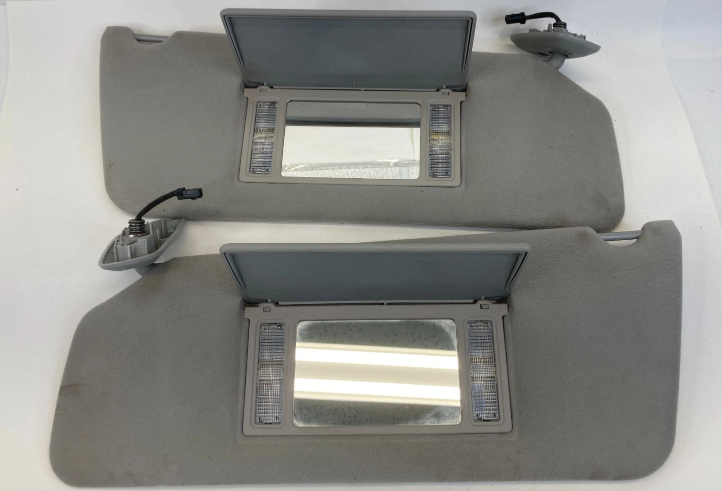 2004-2008 FORD F150 SUNVISOR SUN VISOR LH RH PAIR SET ILLUMINATED W HOMELINK OEM