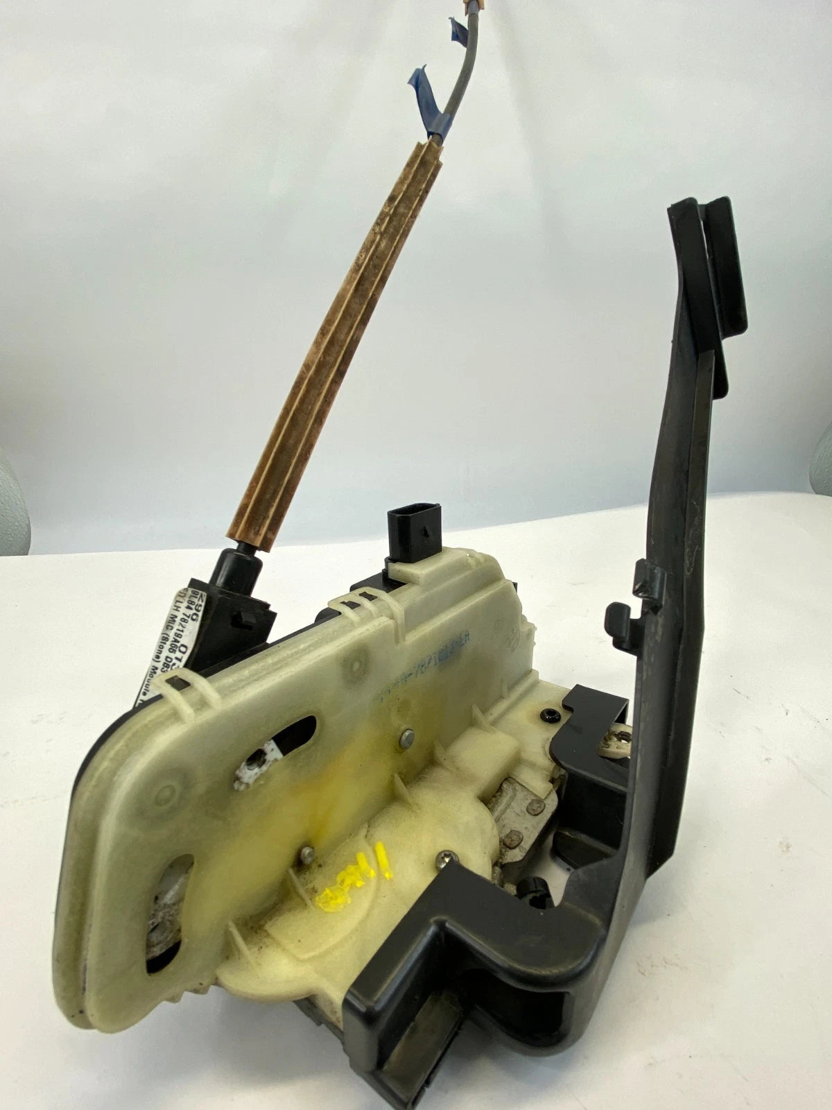 2008-2012 FORD ESCAPE FRONT LEFT POWER DOOR LOCK LATCH ACTUATOR OEM 4183412001
