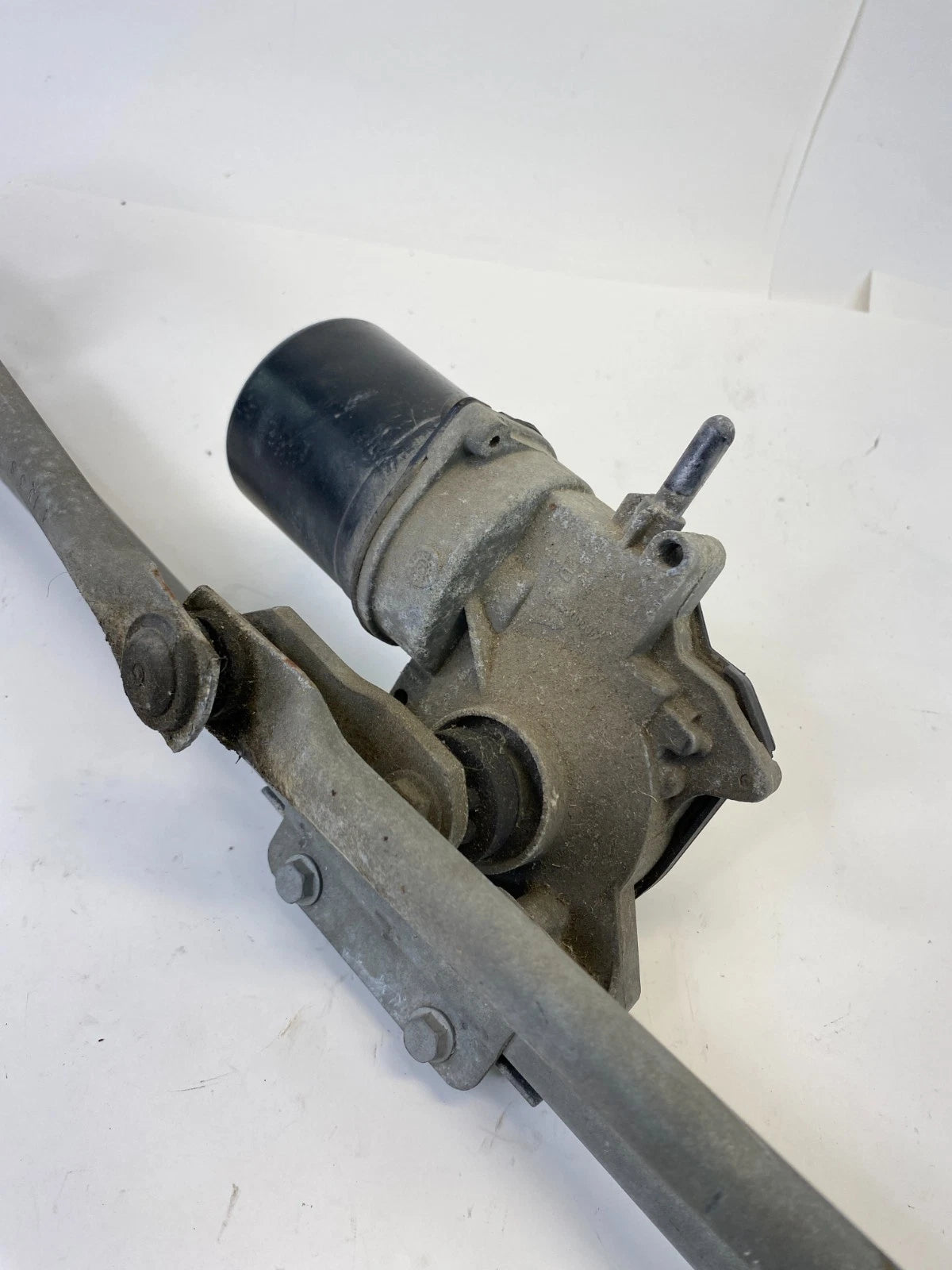 11-15 FORD EXPLORER FRONT WINDSHIELD WIPER MOTOR & LINKAGE BB53-17500-AD OEM