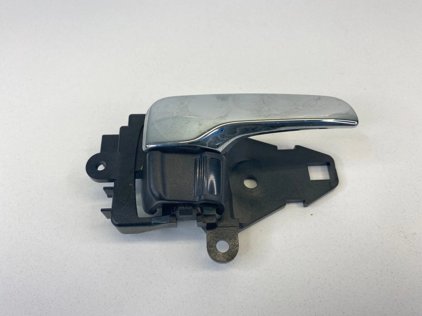 08-17 MITSUBISHI LANCER INTERIOR DOOR HANDLE REAR RIGHT PASSENGER OEM MN105360