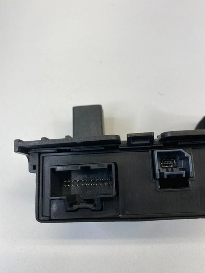 2011 2012 BUICK REGAL 11-16 CRUZE MULTI-MEDIA PLAYER INTERFACE MODULE 20985754