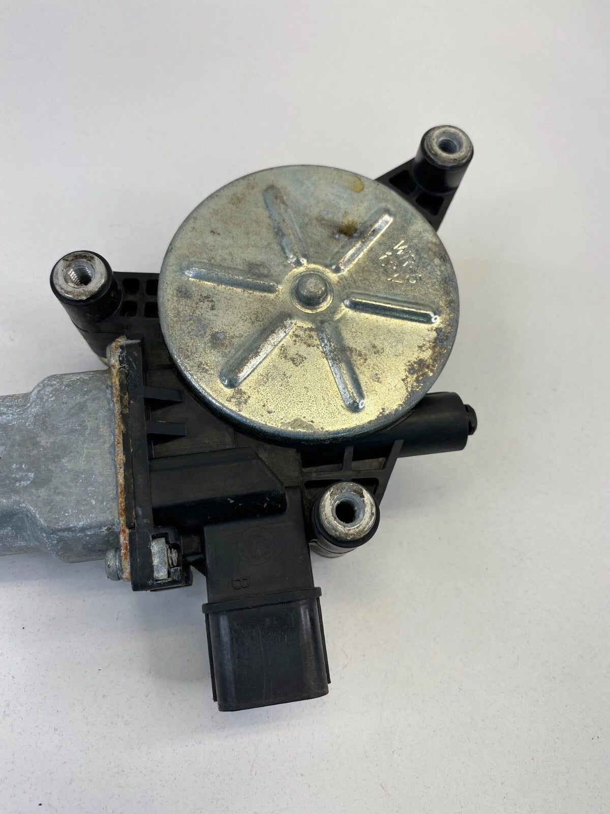 2003-2007 HONDA ACCORD SEDAN REAR RIGHT DOOR WINDOW MOTOR 72710SDAA011 OEM