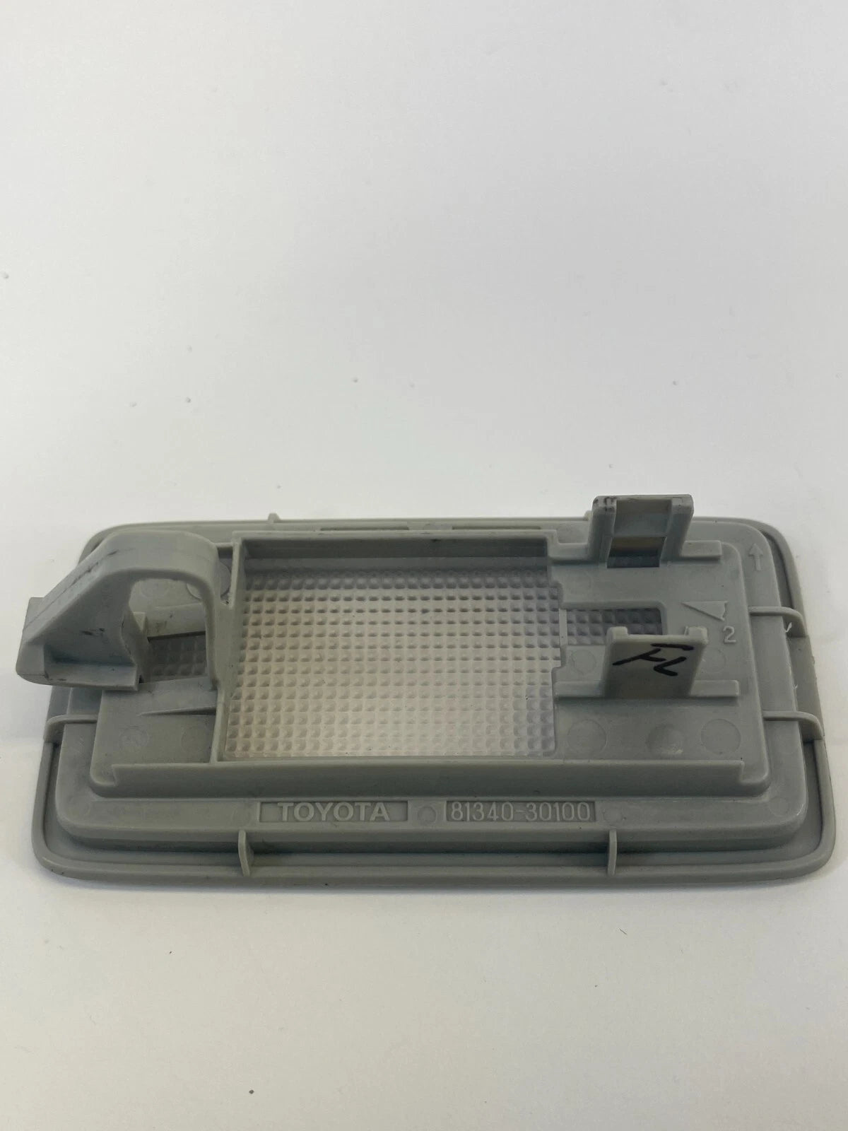 2006-2013 LEXUS IS250 FRONT LEFT SUNVISOR LIGHT VANITY LAMP LENS 81340-30100 OEM