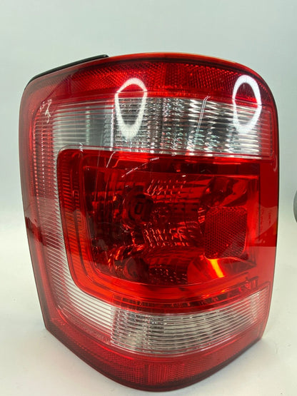 2008-2012 FORD ESCAPE TAILLIGHT LAMP BRAKE LIGHT LEFT OEM FACTORY 8L84-13B505-A