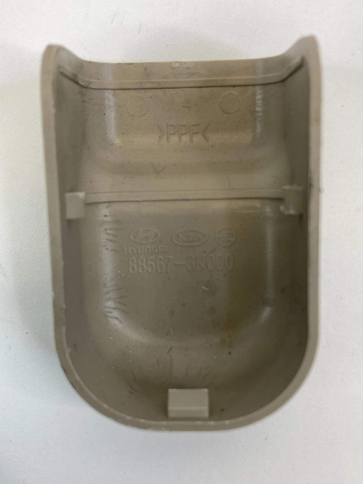 2007-2011 HYUNDAI ELANTRA SEDAN FRONT SEAT TRACK COVER TRIM CAP 88567-3K000 OEM