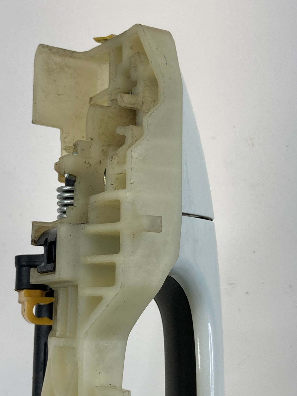 2012-2017 Hyundai Accent Sedan Front Right Exterior Door Handle Assembly