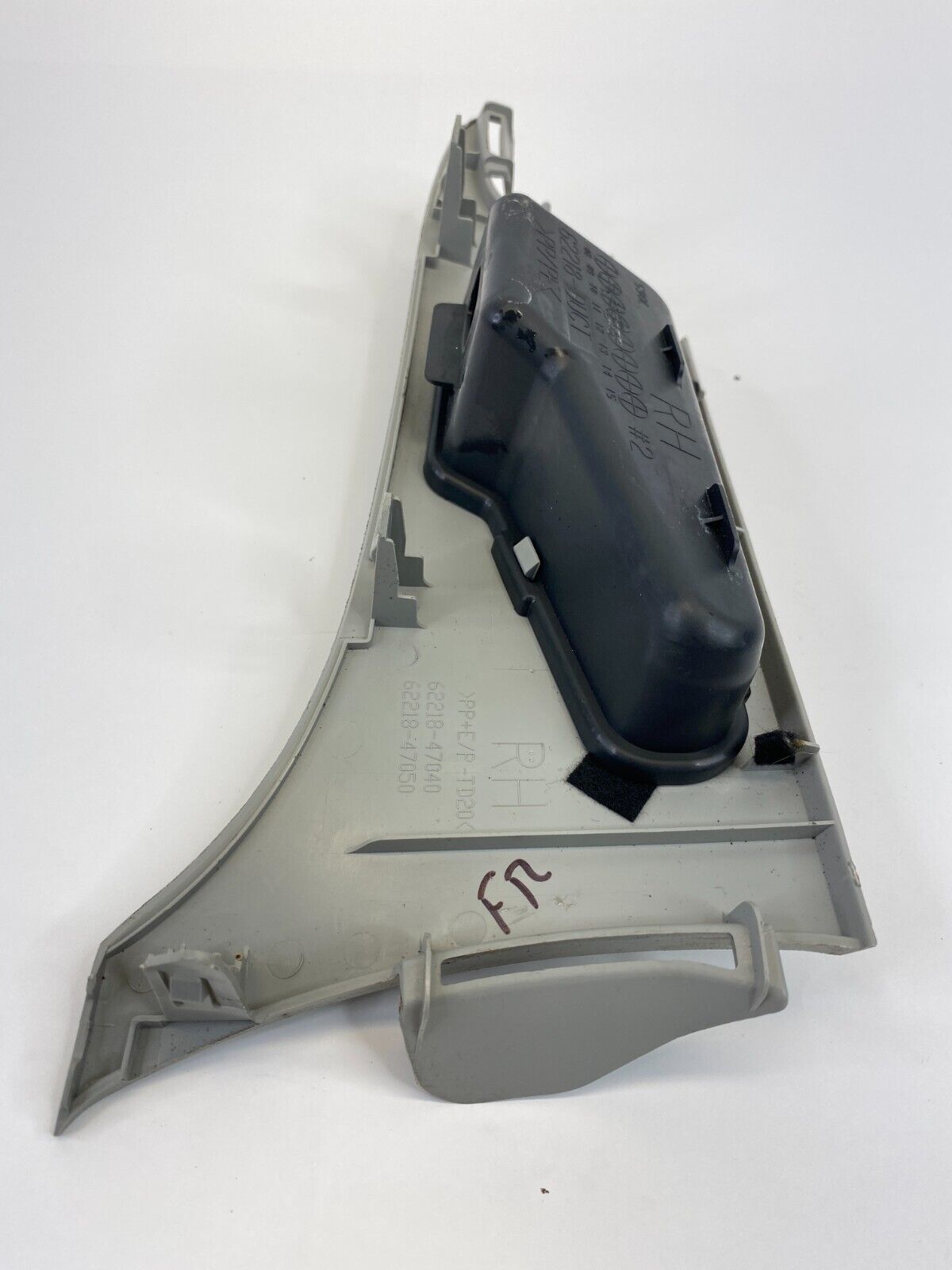 12-15 Toyota Prius Front Right Dash Vent Corner Cover Panel Trim 62218-47040 OEM