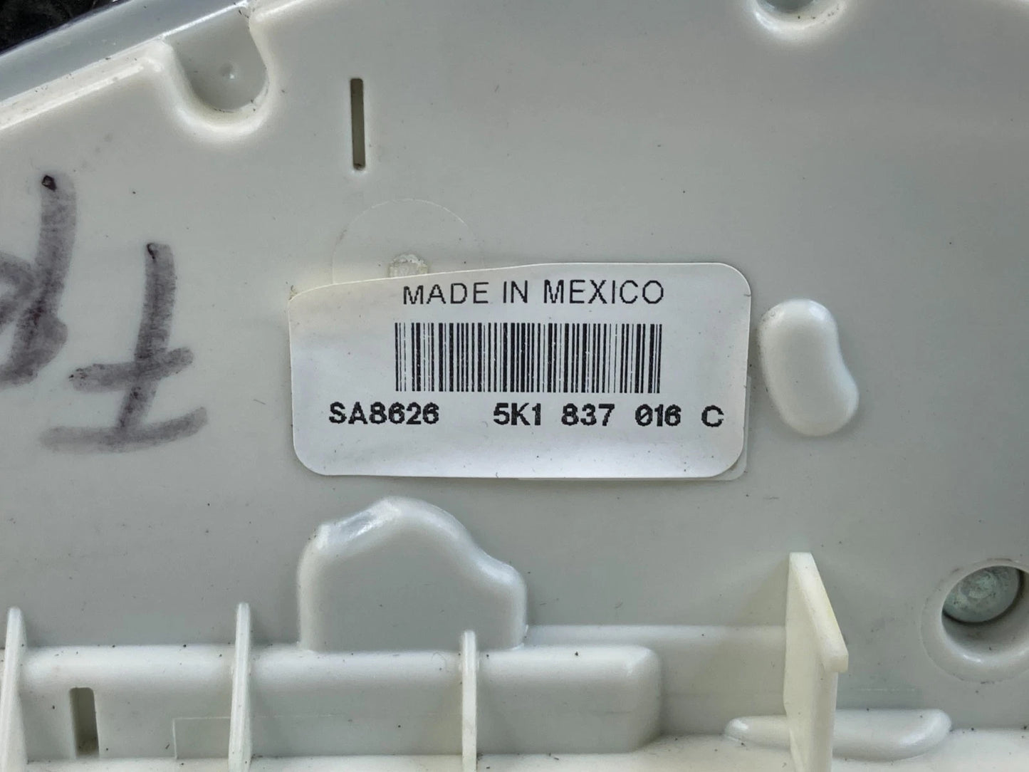 2012-2014 VOLKSWAGEN PASSAT FRONT RIGHT DOOR LOCK LATCH ACTUATOR OEM 5K1-837-016
