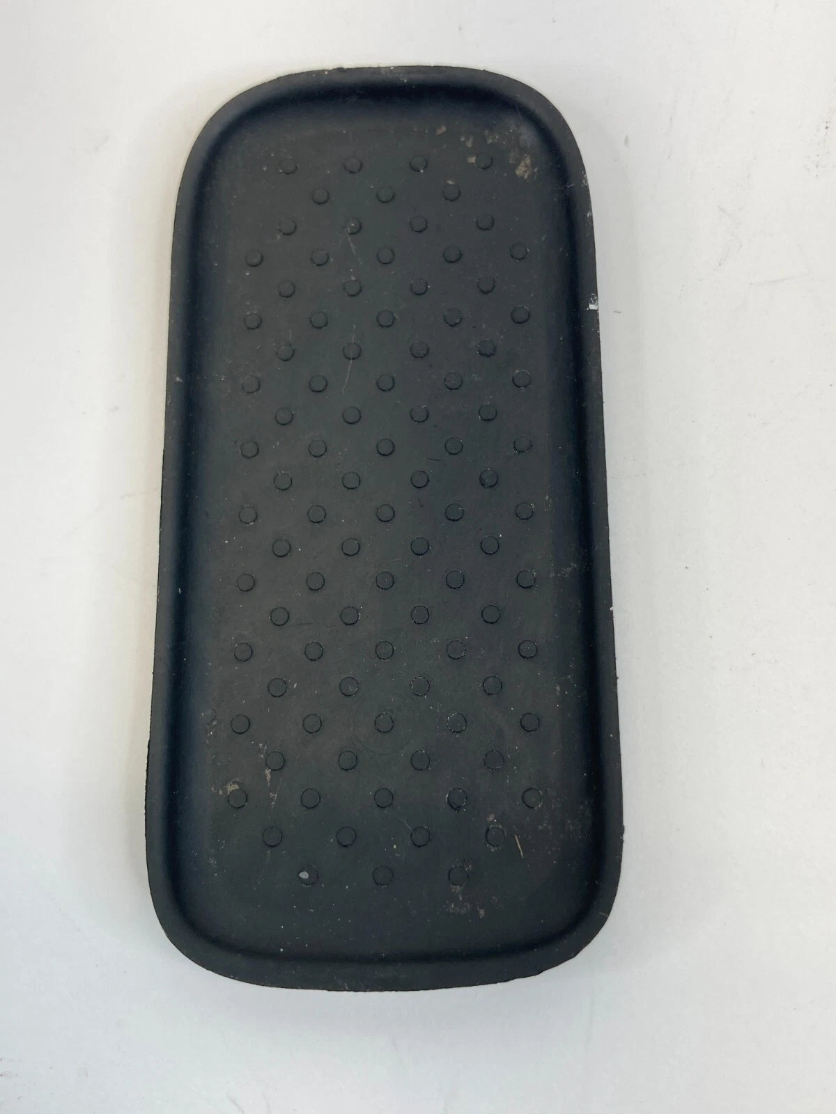 2002-2006 TOYOTA CAMRY FRONT RIGHT DOOR ARMREST MAT LINER INSERT 74243-AA010 OEM