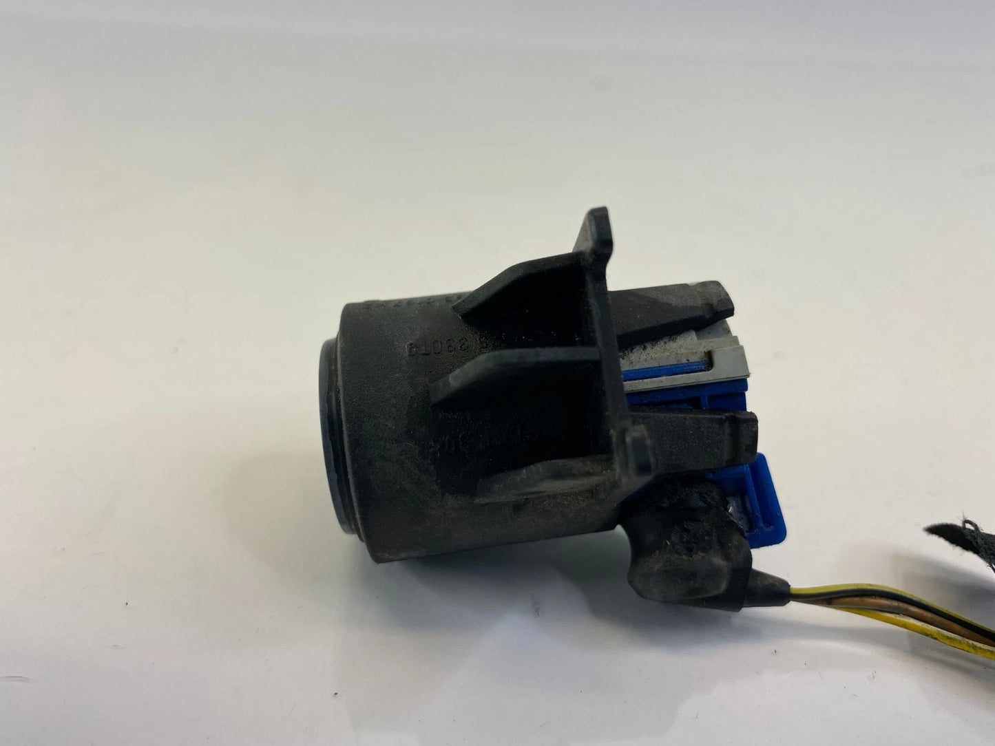 00-06 MERCEDES-BENZ S500 REAR BUMPER PARKING DISTANCE SENSOR ASSIST A2208850167