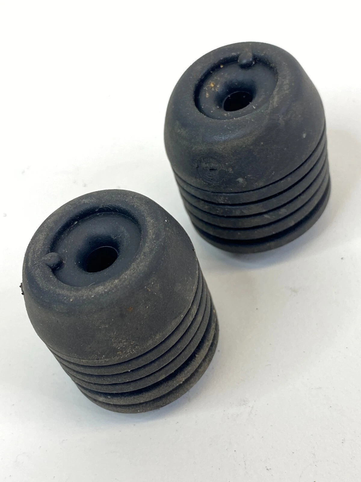 2006-2015 HYUNDAI SONATA FRONT HOOD RUBBER CUSHION BUFFER STOPPER BUMPER SET OEM