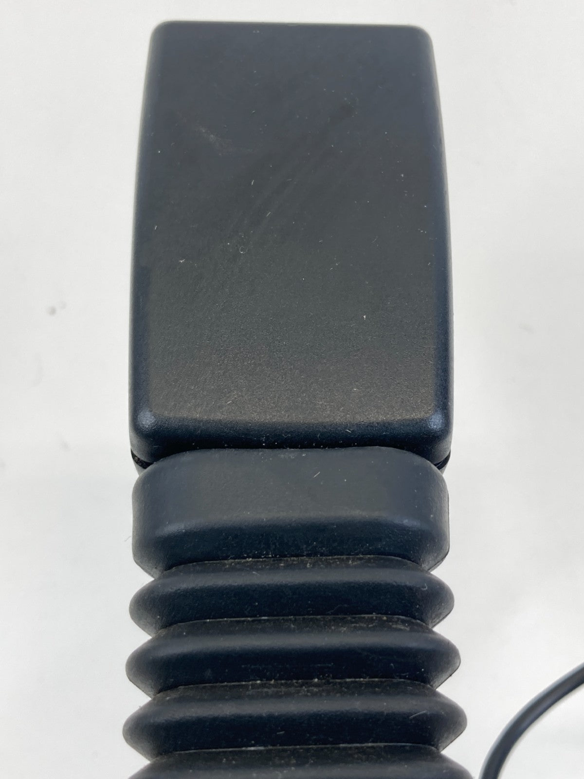 2009 2010 BMW 535i xDrive Front Left Side Seat Belt Buckle Pretensioner OEM