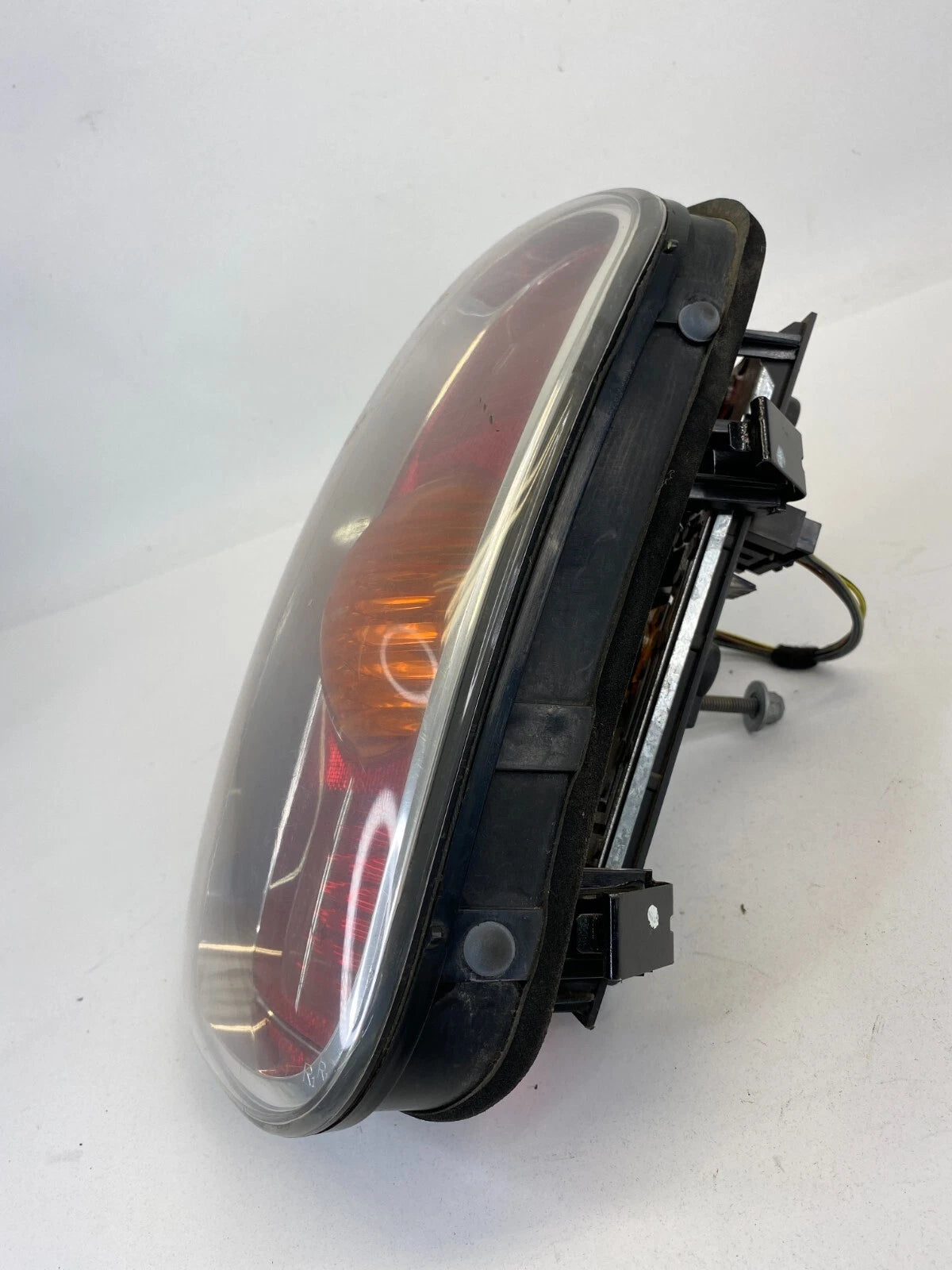 2002 2003 MINI COOPER REAR RIGHT PASSENGER SIDE TAILLIGHT LAMP UNIT 89023373 OEM
