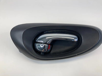 2002-2009 CHEVROLET TRAILBLAZER REAR RIGHT SIDE INTERIOR DOOR HANDLE 15214507