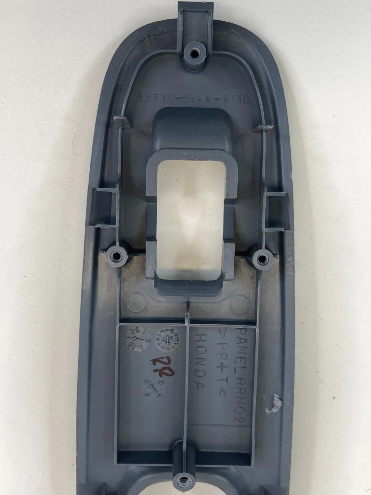 98-02 HONDA ACCORD SEDAN REAR RIGHT WINDOW SWITCH COVER BEZEL 83711-S84A-A110