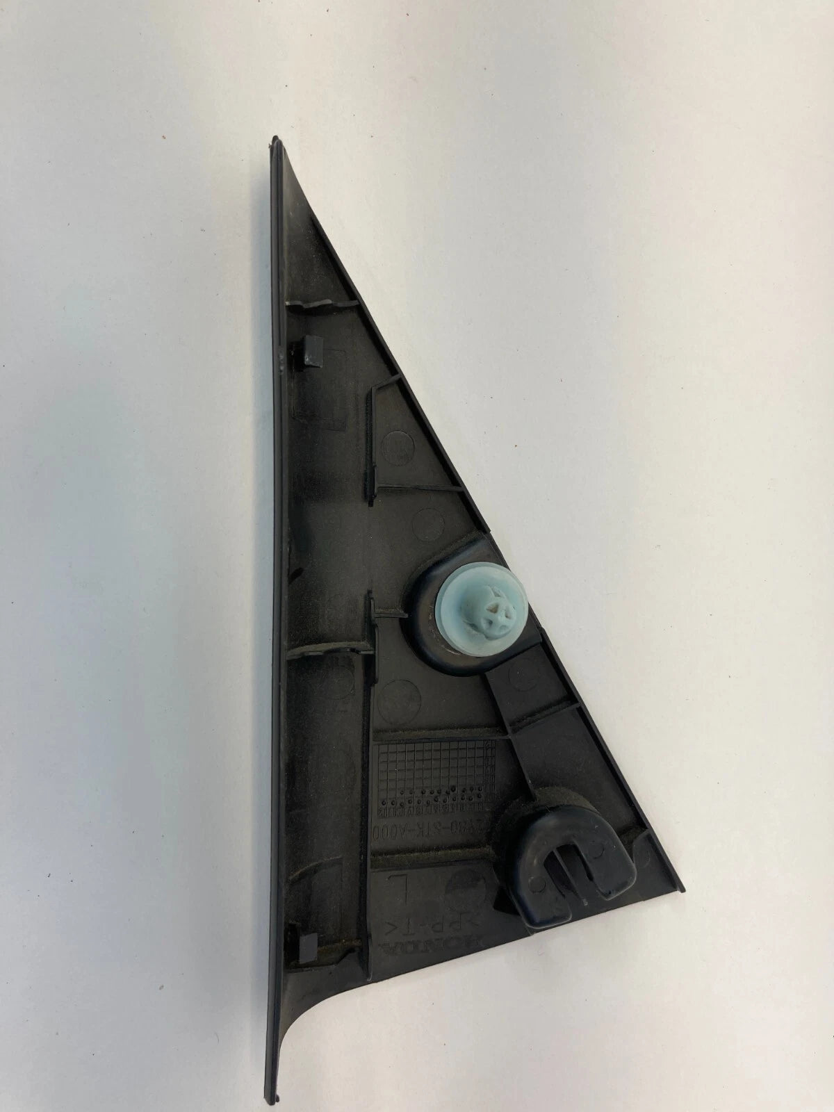 2007 2008 2009 ACURA RDX REAR LEFT DOOR INNER CORNER COVER TRIM 72980-STK-A000