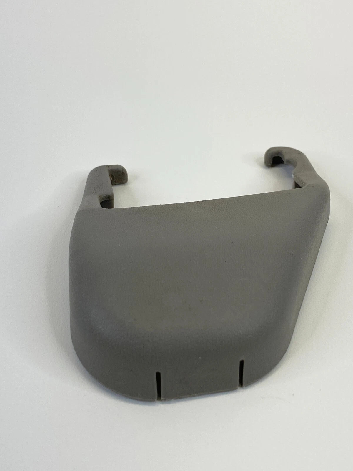 2003 2003 02 03 LEXUS ES300 FRONT LEFT SEAT TRACK END COVER CAP TRIM OEM