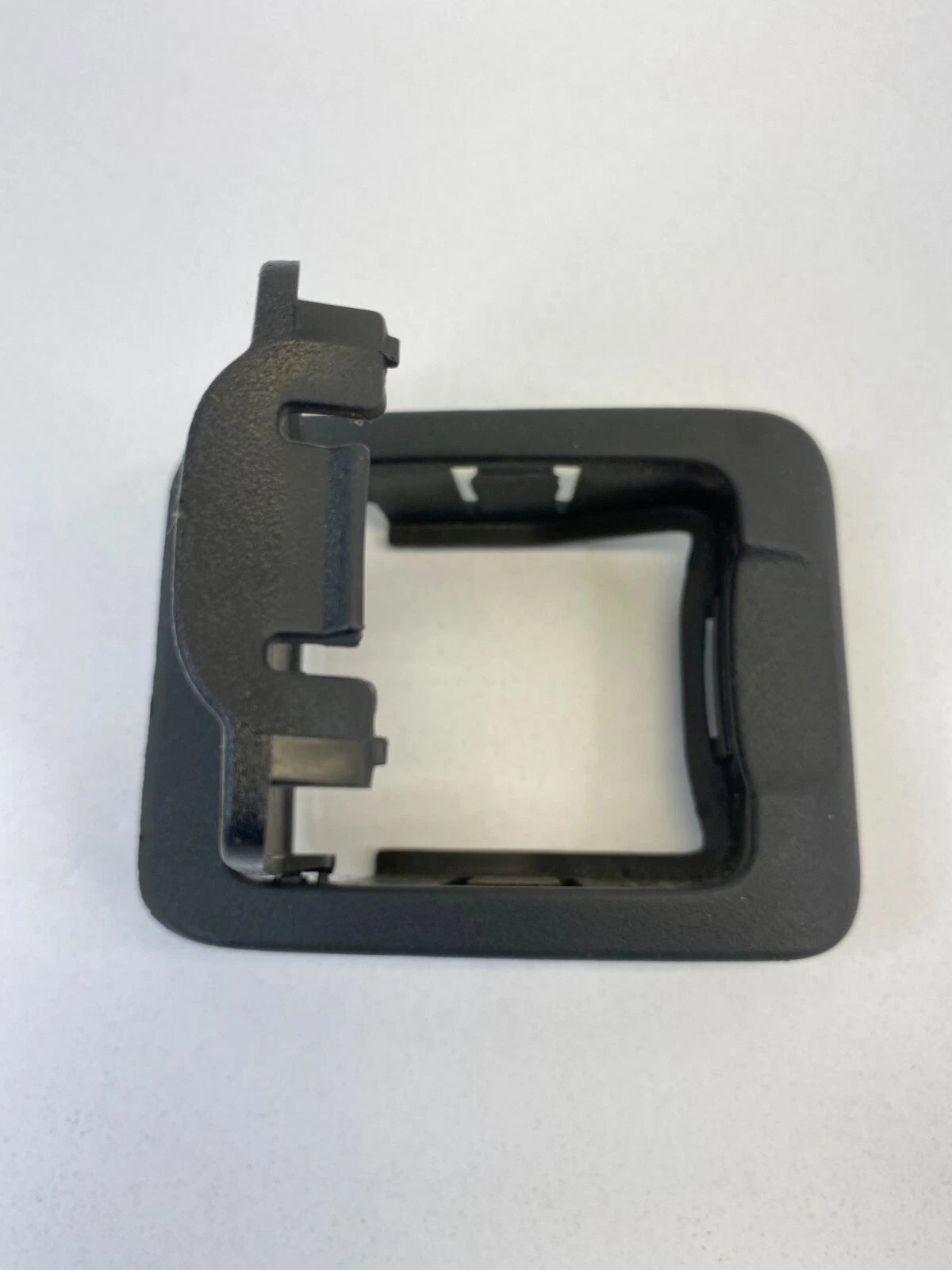 2006-2016 FORD FUSION REAR SEAT CHILD SAFETY ANCHOR HOOK CAP COVER TRIM OEM