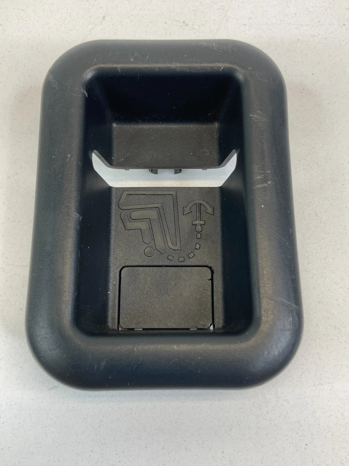 10-15 MITSUBISHI LANCER HATCHBACK SEAT CHILD SAFETY ANCHOR COVER MR595232ZZ OEM