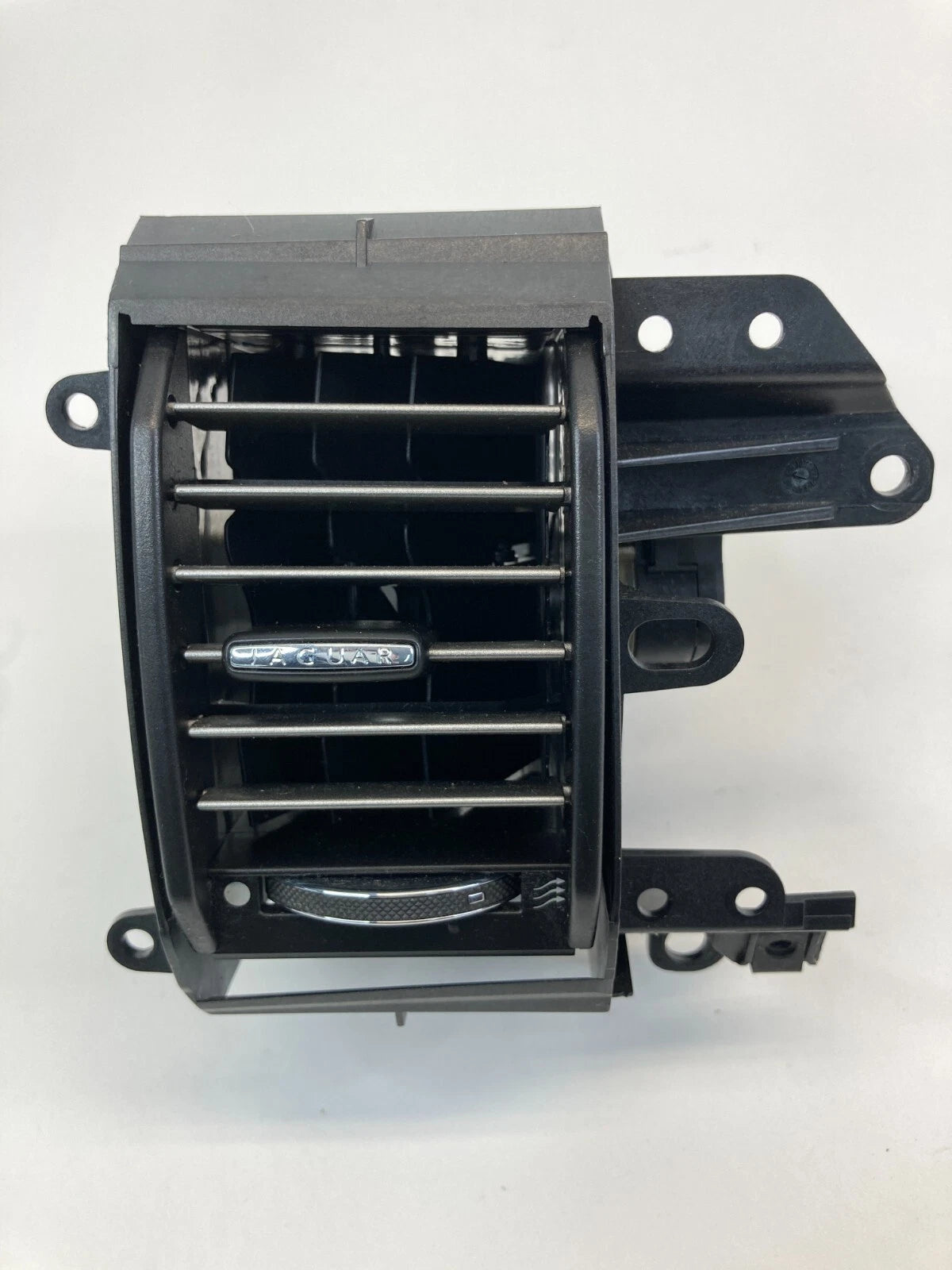 2009-2011 JAGUAR XF SEDAN 4-DR DASH CENTER RIGHT A/C AIR VENT GRILLE RH 6620-001