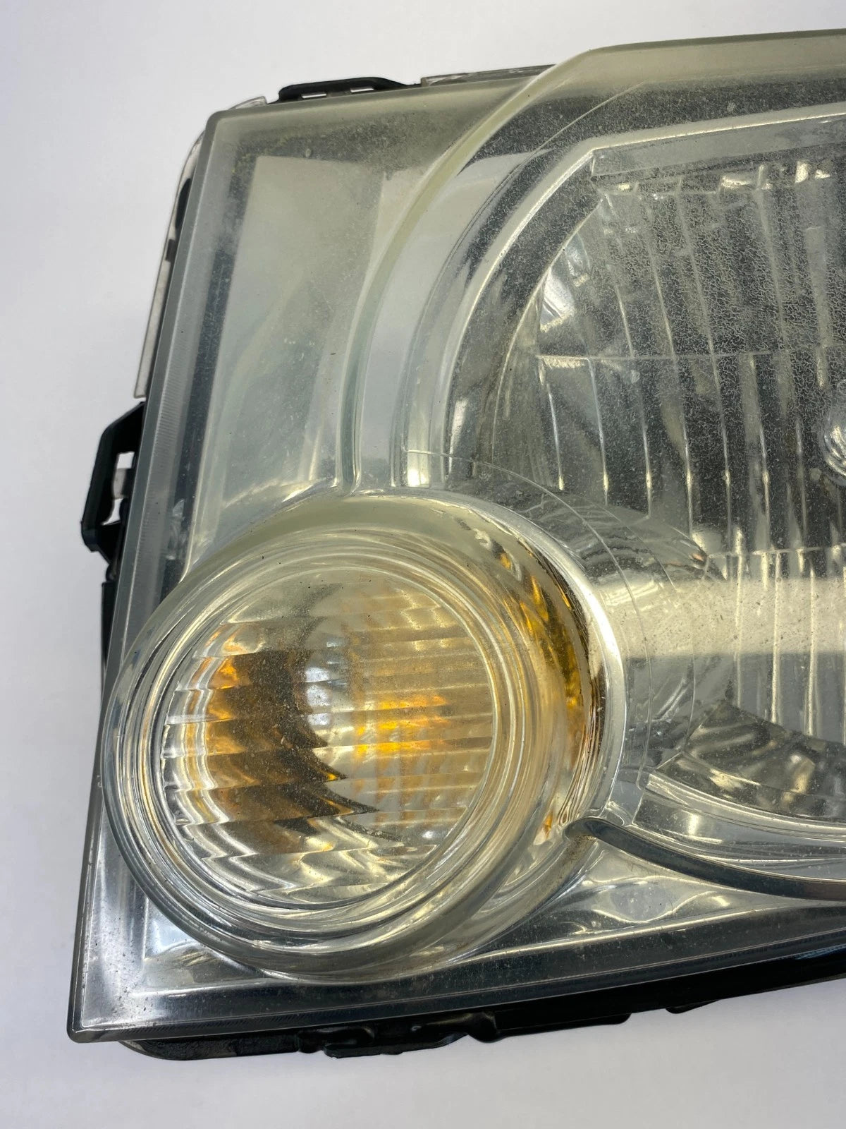 2007-2012 FORD ESCAPE FRONT LEFT DRIVER HEADLIGHT LENS UNIT 9L84-13006-A OEM
