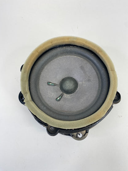 2007-2009 Cadillac SRX Front Left or Right Side Door Speaker Bose 15941727 OEM