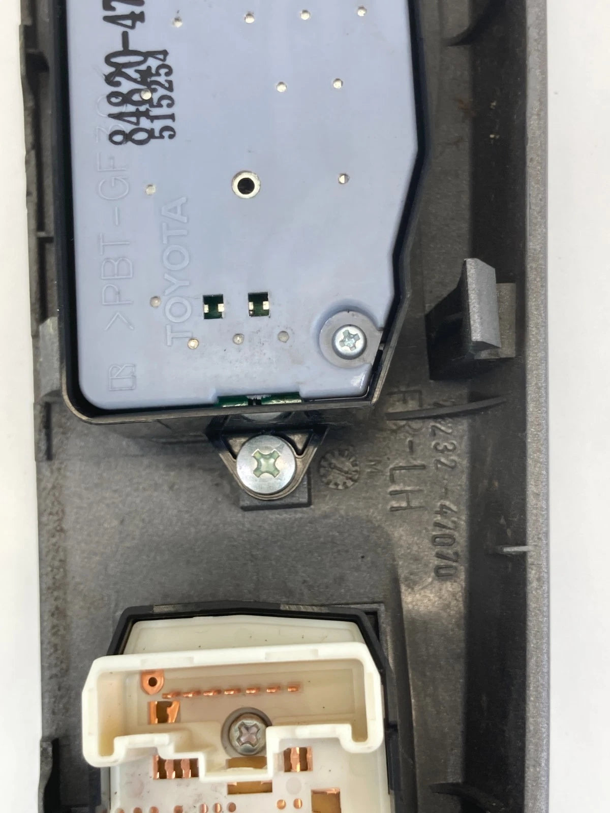 2004-2009 TOYOTA PRIUS FRONT LEFT DOOR MASTER WINDOW SWITCH 84820-47050 OEM