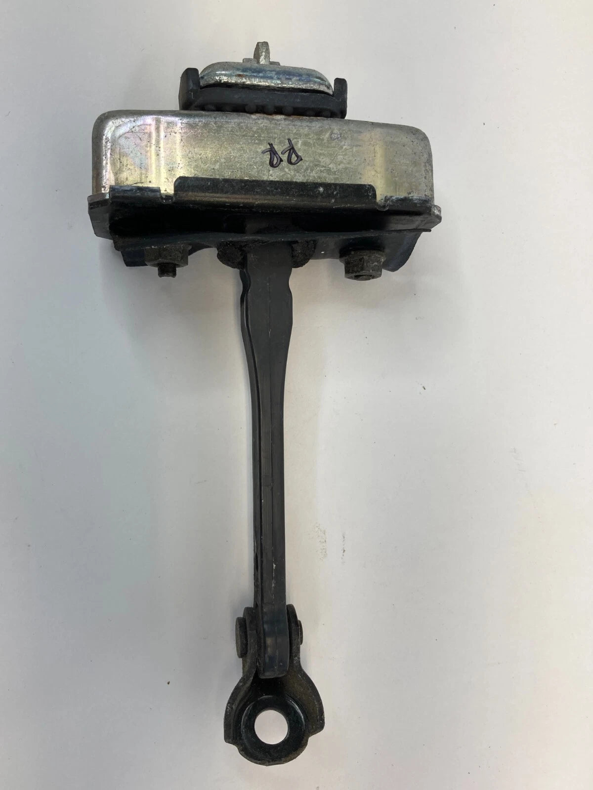 2004 2005 2006 ACURA TL REAR RIGHT SIDE DOOR CHECK STOP STOPPER DETENT