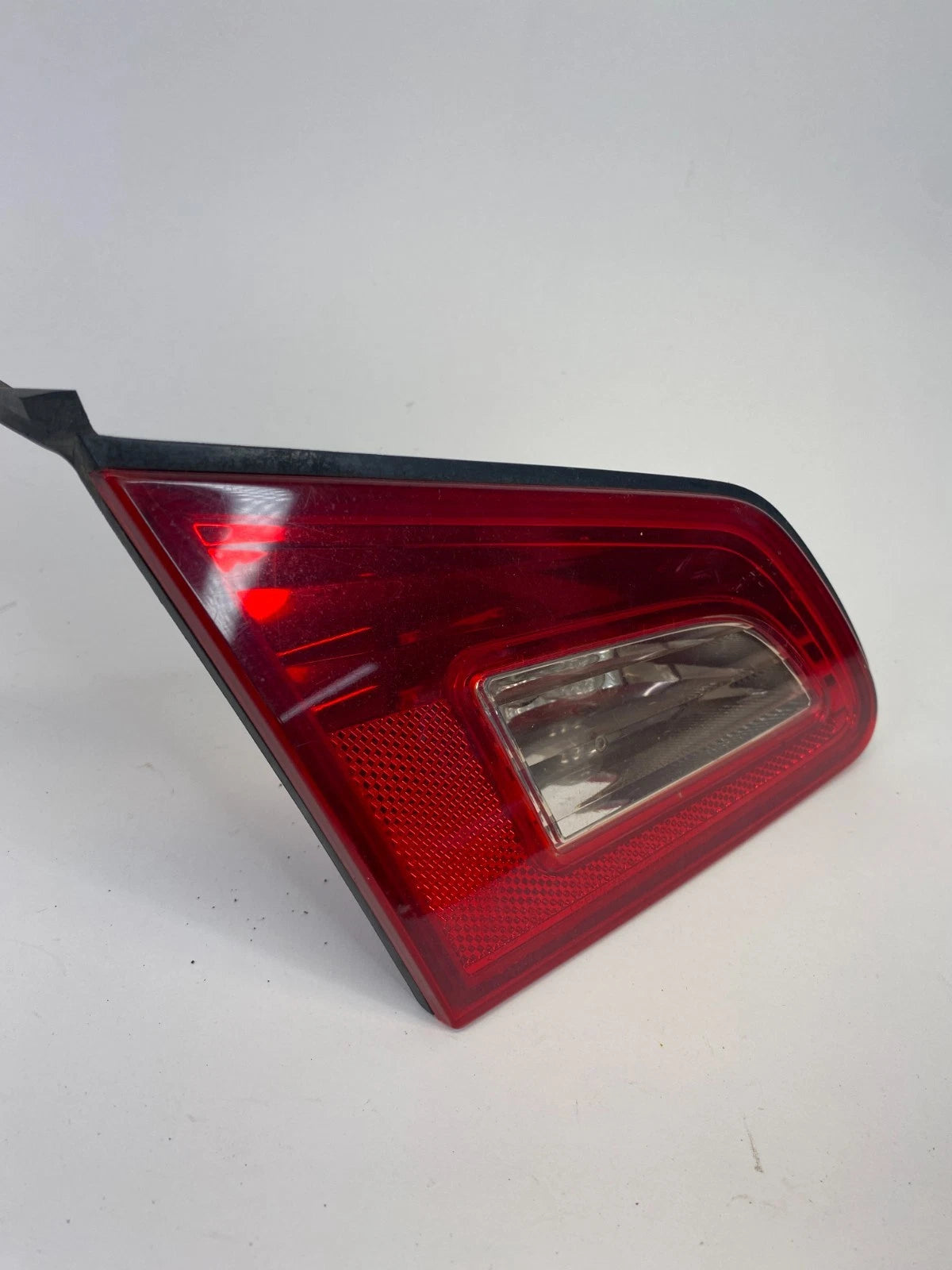 2007 2008 INFINITI G35 SEDAN LEFT SIDE TAILLIGHT LIGHT INNER LID BACKUP LAMP OEM