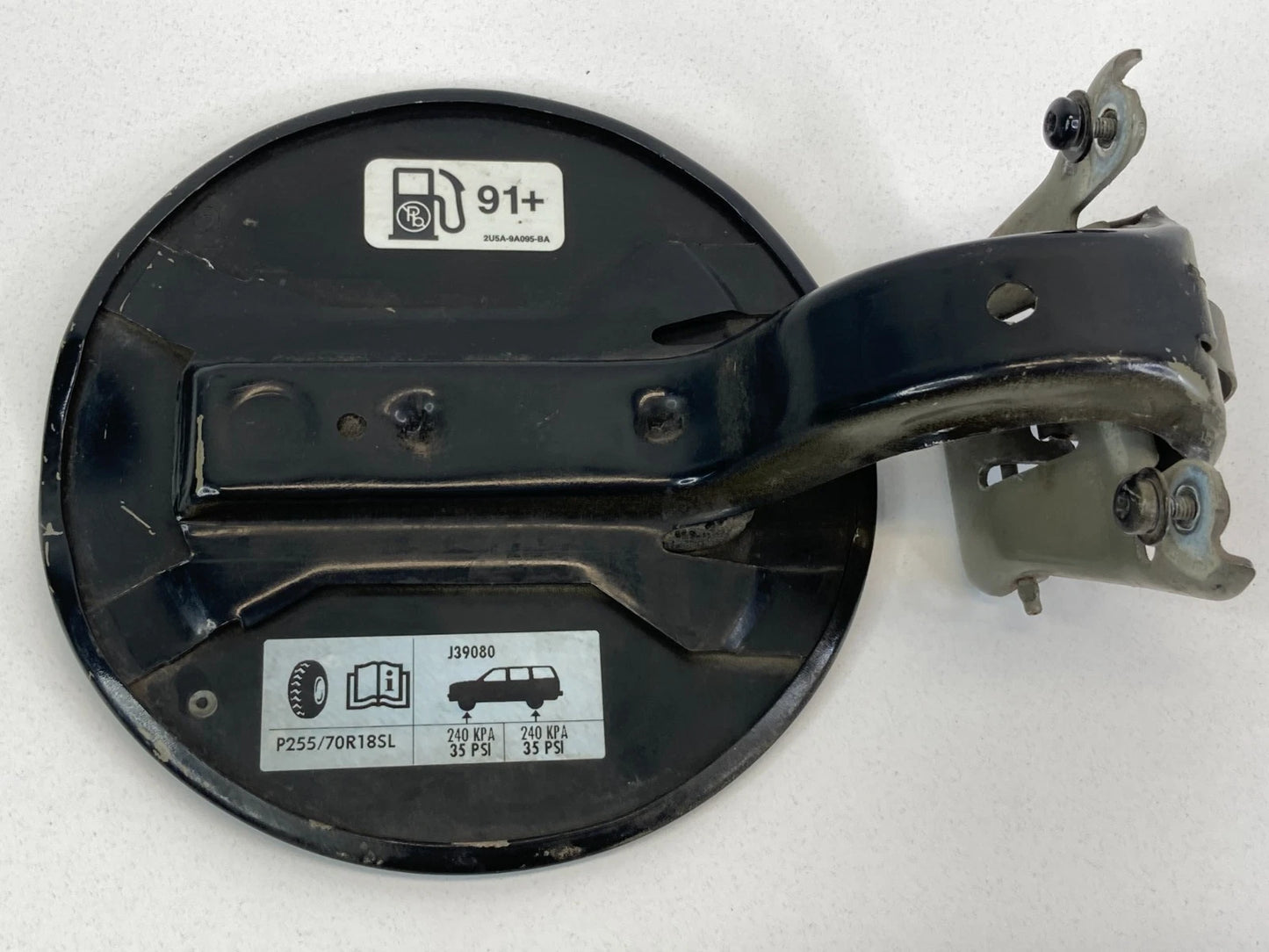 98-17 LINCOLN NAVIGATOR GAS TANK FUEL FILLER DOOR LID COVER CAP 2U5A-9A095-BA