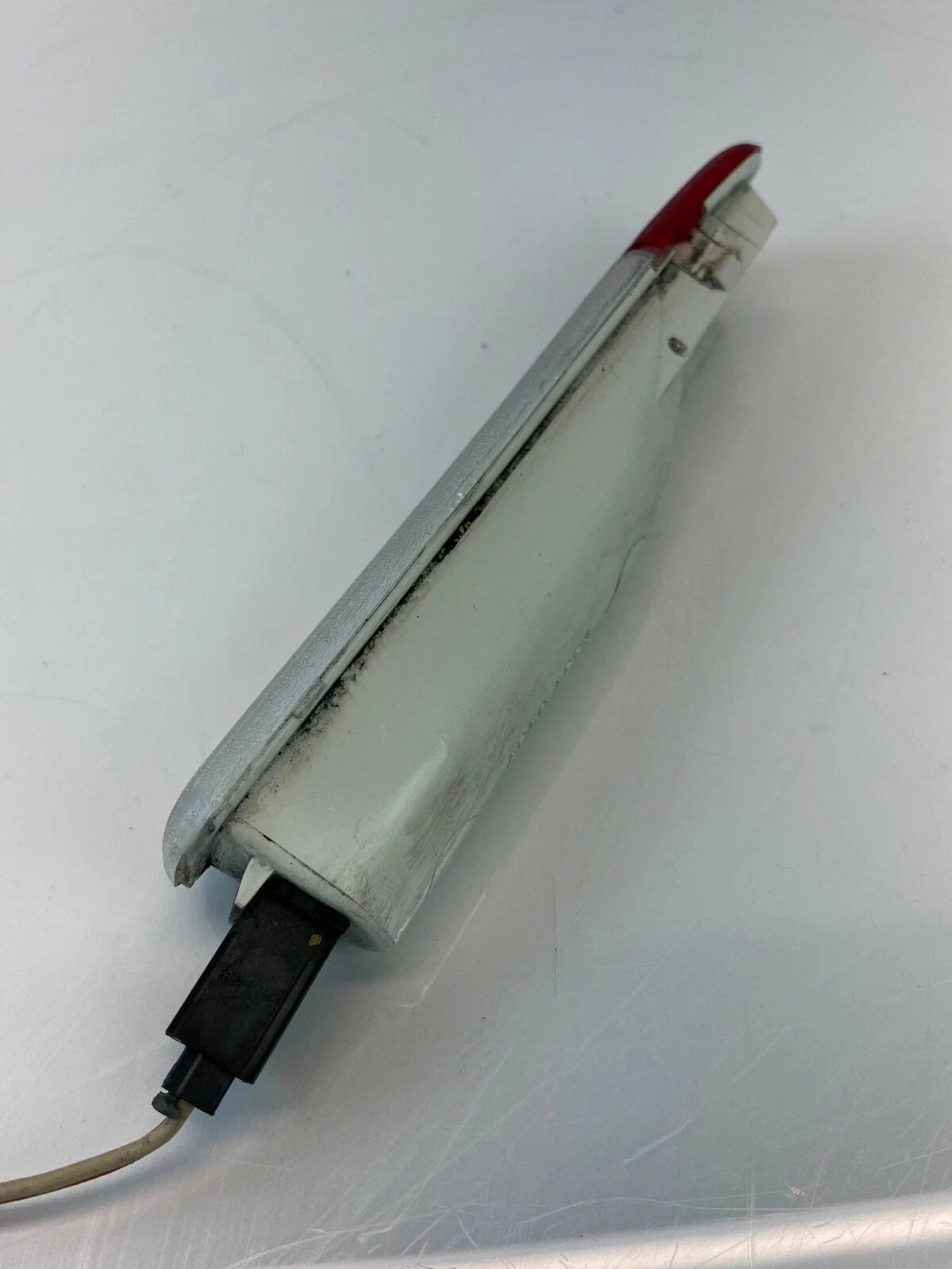1996-1999 CHEVROLET SUBURBAN C1500 LEFT DRIVER SIDE DOOR COURTESY LAMP LIGHT