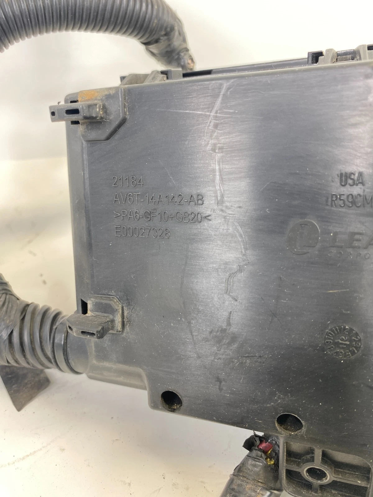 2013-2016 FORD ESCAPE 2.5L AT RELAY MODULE JUNCTION BLOCK CV6T-14K733 OEM