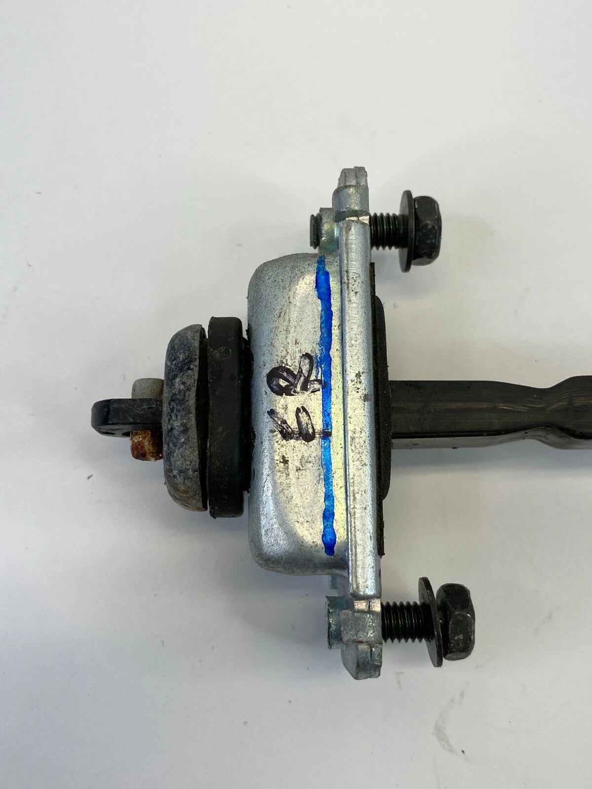 07-11 CHEVROLET AVEO SEDAN FRONT RIGHT SIDE DOOR CHECK STOP STOPPER HINGE DETENT
